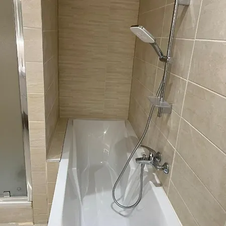 App 2 Centre , 6 Personnes Mulhouse