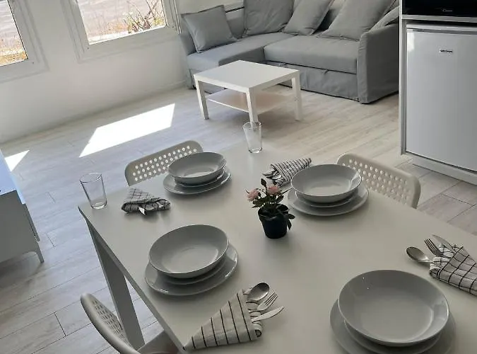 App 2 Centre , 6 Personnes