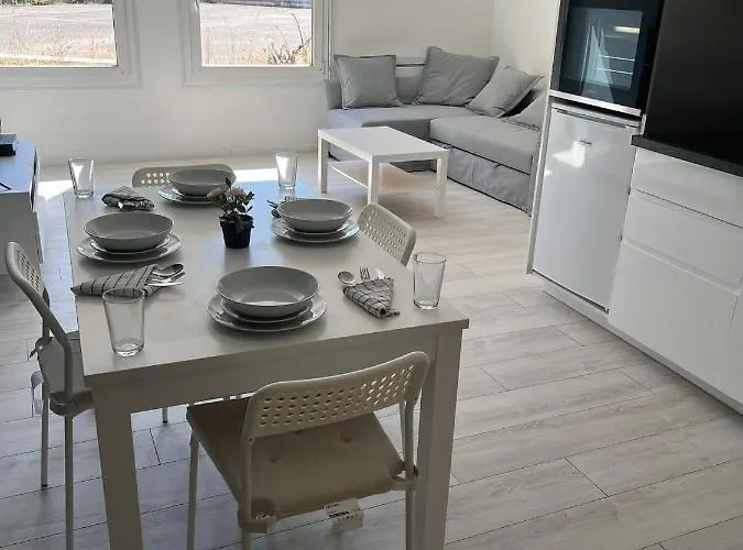 App 2 Centre , 6 Personnes